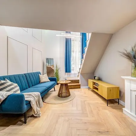 Modern Oasis In Roekk Street By Nw Budapest