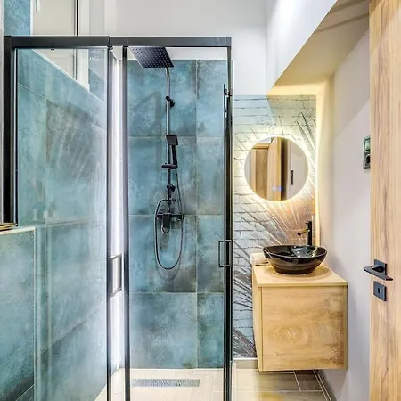 Modern Oasis In Roekk Street By Nw