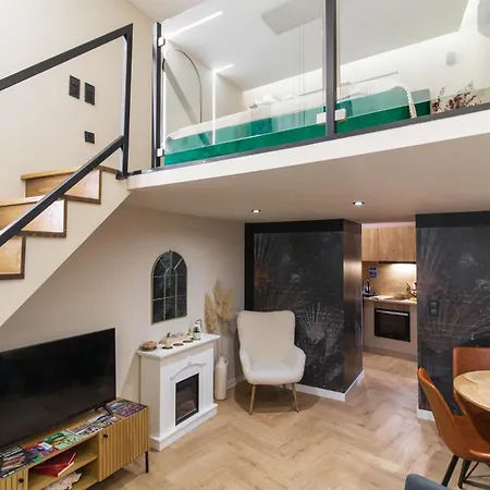 Modern Oasis In Roekk Street By Nw Διαμέρισμα Βουδαπέστη