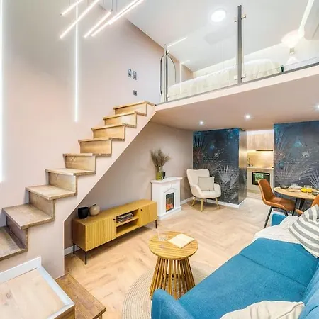 Apartman Modern Oasis In Roekk Street By Newave