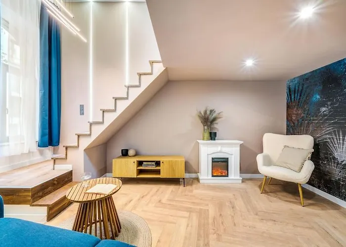 Modern Oasis In Roekk Street By Nw *